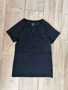 Nike Black Short Sleeve Performance Tee